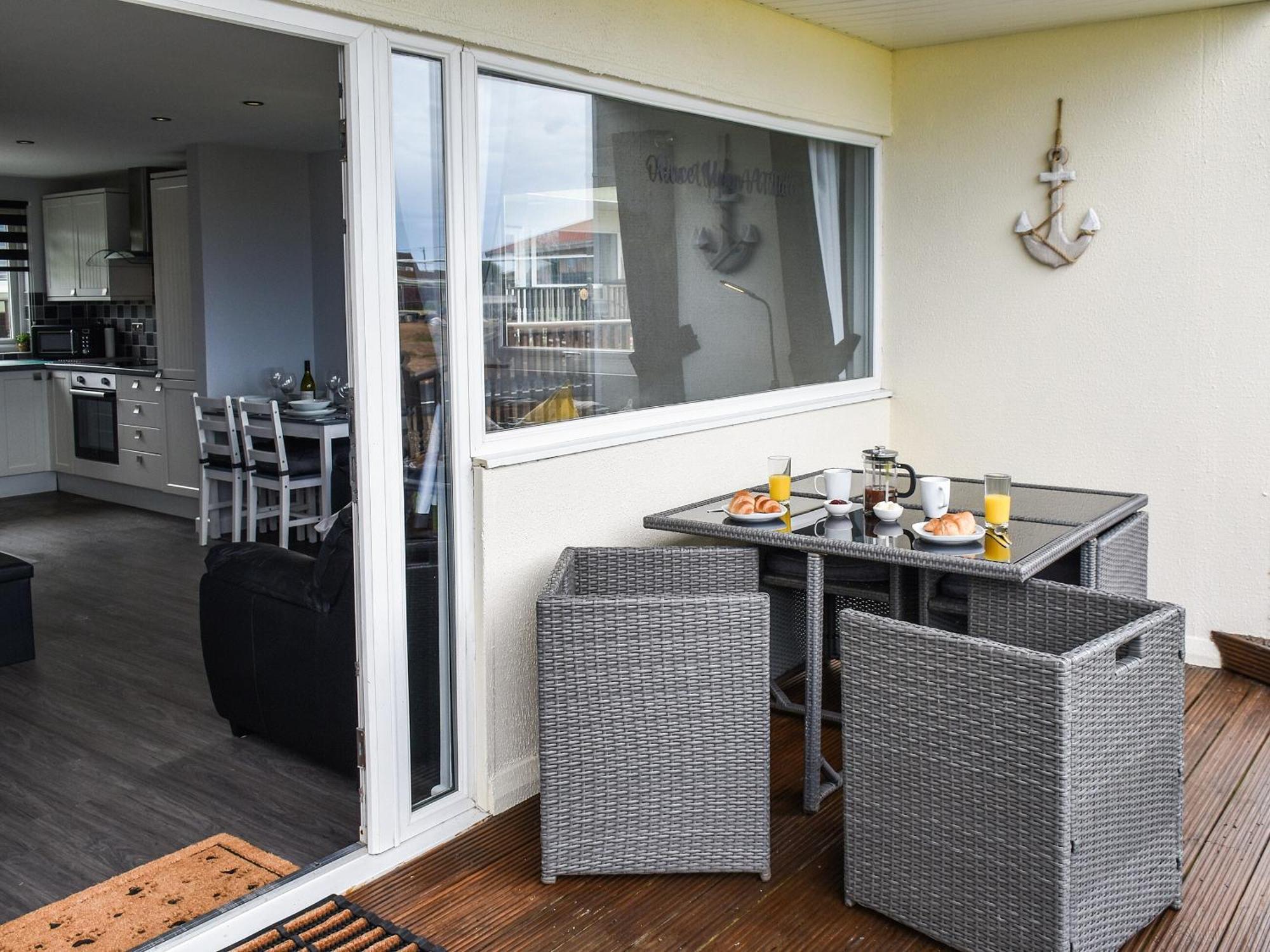 Once Upon A Tide Villa Bacton  Exterior photo